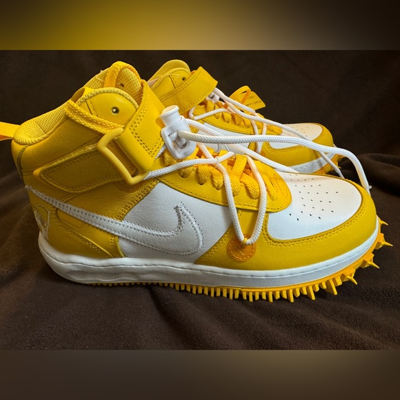 New Nike Air Force 1 Mid SP LTHR ‘Off-White /Varsity Maize’ Men’s Size 9 - Picture 11 of 16